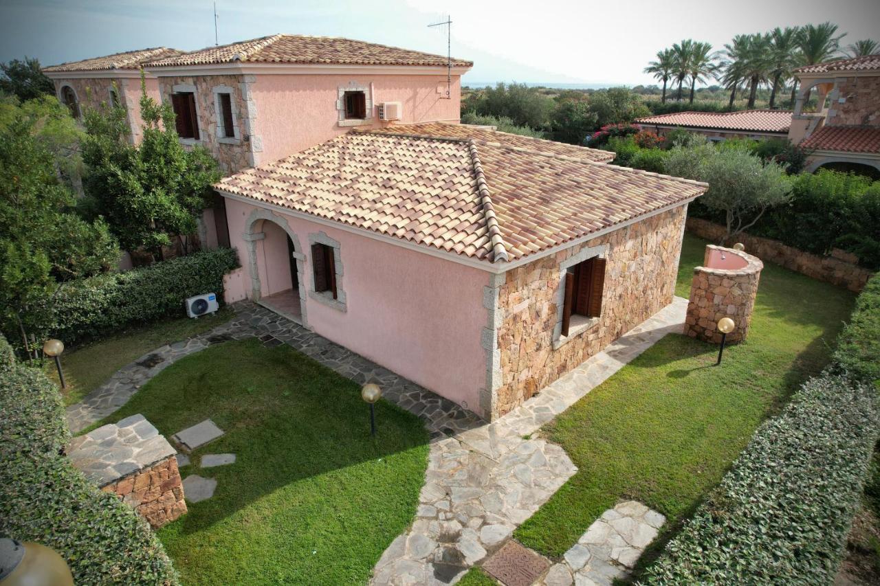 Ville Del Mar San Teodoro  Bagian luar foto